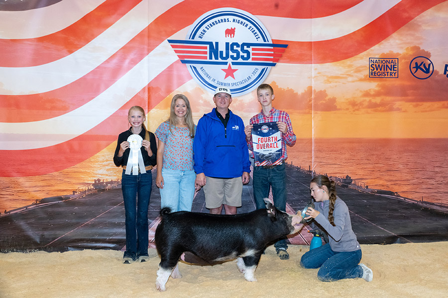 Res Grand Overall Crossbred Gilt