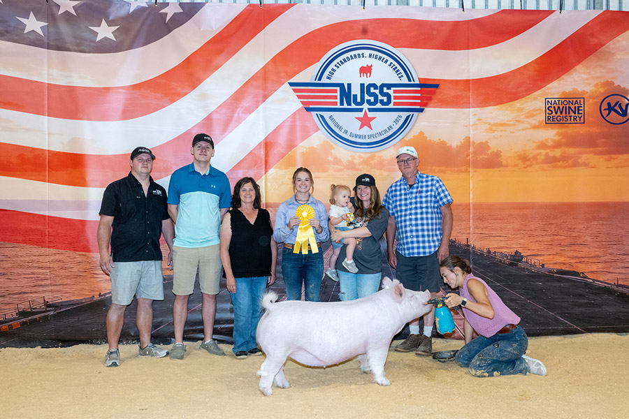 Res Grand Overall Crossbred Gilt